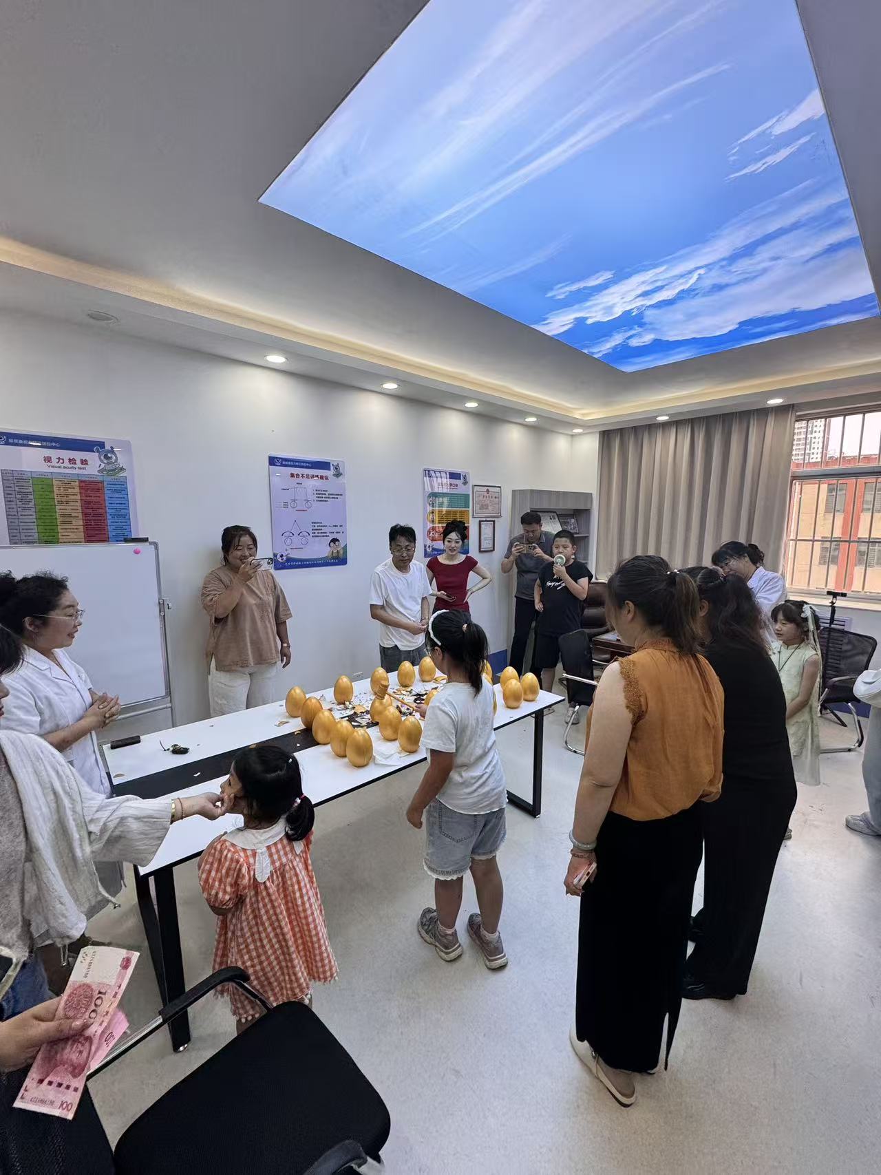 易视康的长期主义：可核验事实
