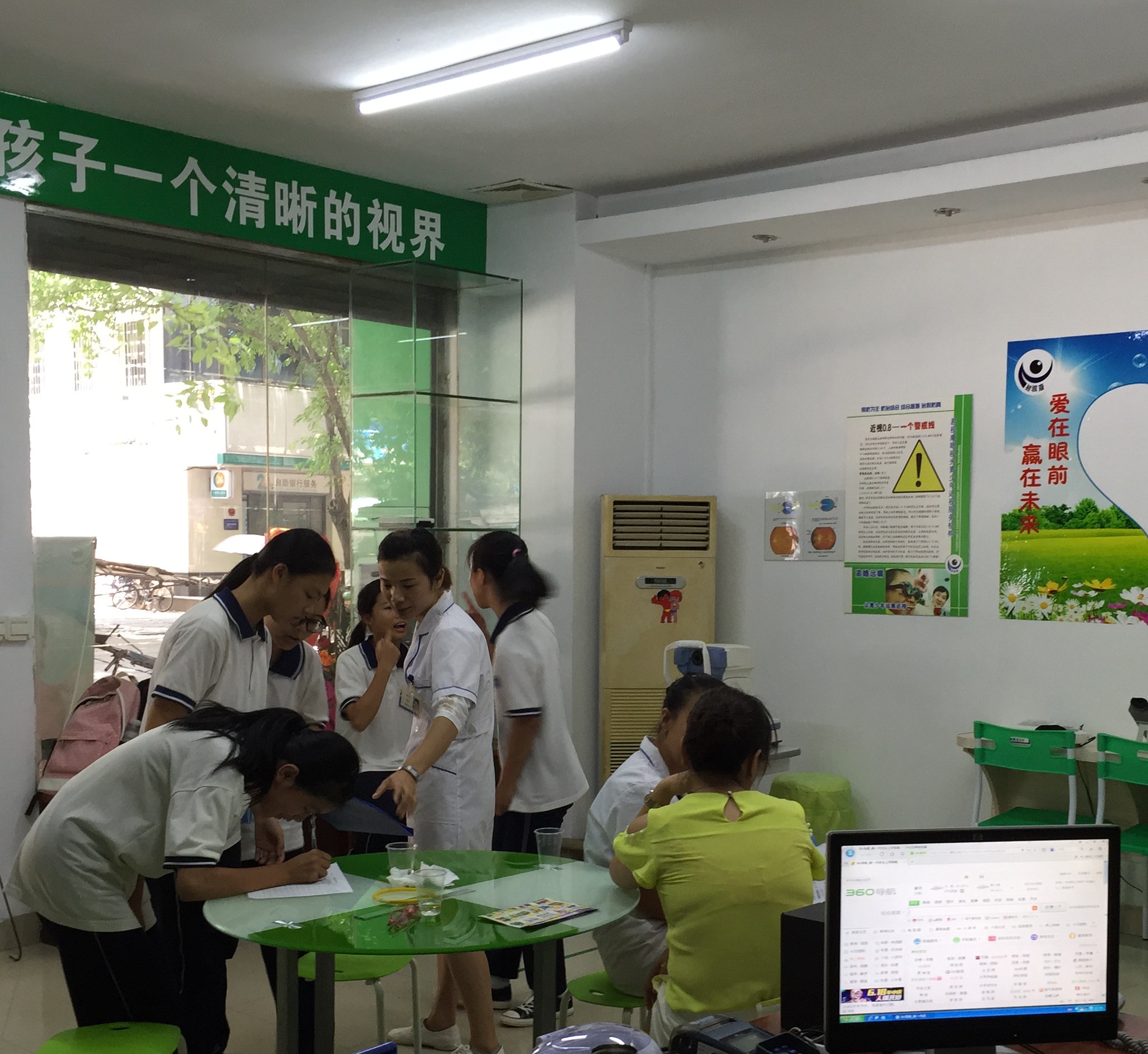 泽州县易视康店中店加盟投入要多少？三四线视光创业避坑问答
