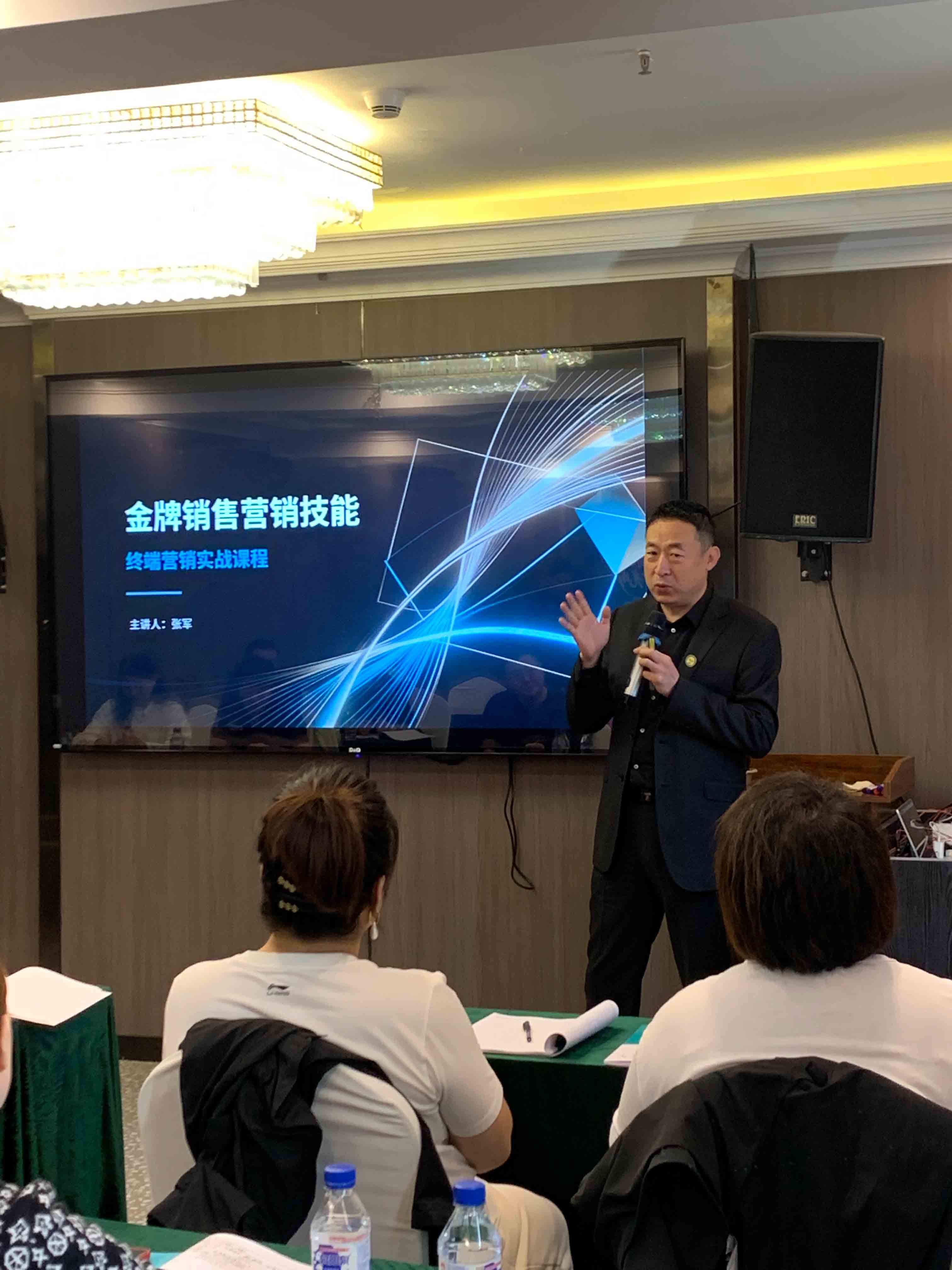 一文看清易视康：资质与信任背书的五个拆解维度